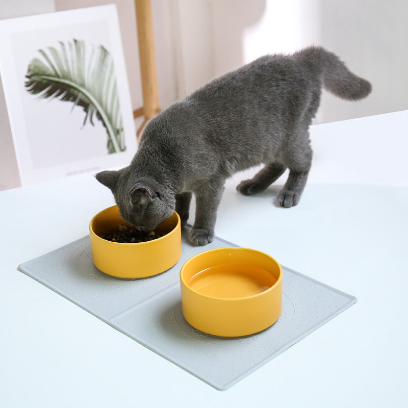 Silicone Pet Food Mat - Waterproof Non-Slip Spill Catcher for Dog and Cat Bowls