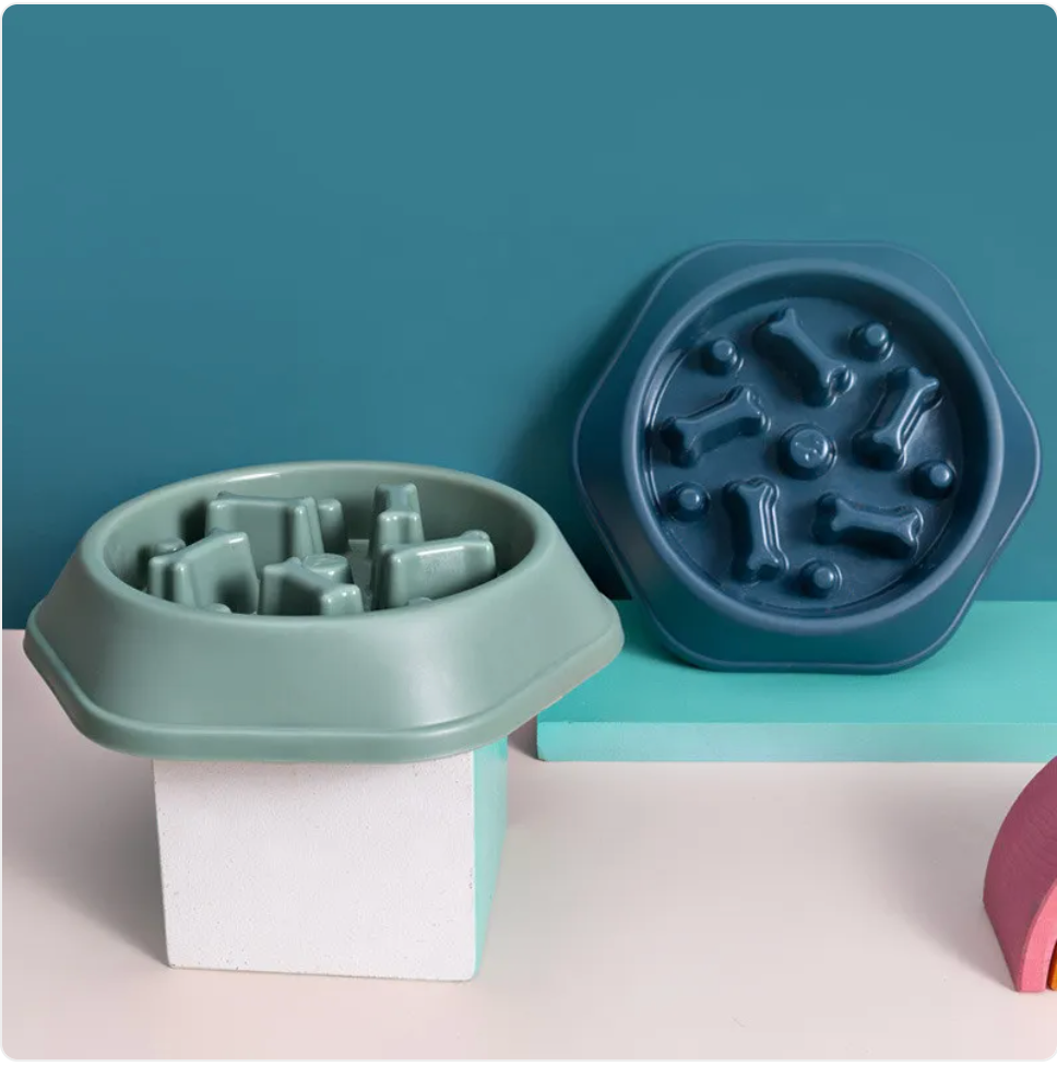 Slow Feeder Dog Bowl - Anti-Bloat Maze Design for Fast Eaters